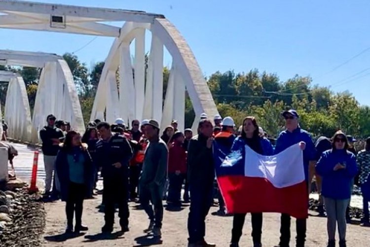 Habilitaci N Puente Tres Arcos De Linares Senadora Vodanovic Exigir