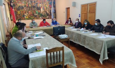 Oficial: no habrá permisos para ferias de artesanía, venta de mote con huesillo, carreras a la chilena y ramadas con motivo de Fiestas Patrias en Linares