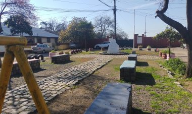 Pinochetistas se organizan y convocan a acto en polémica plazoleta linarense