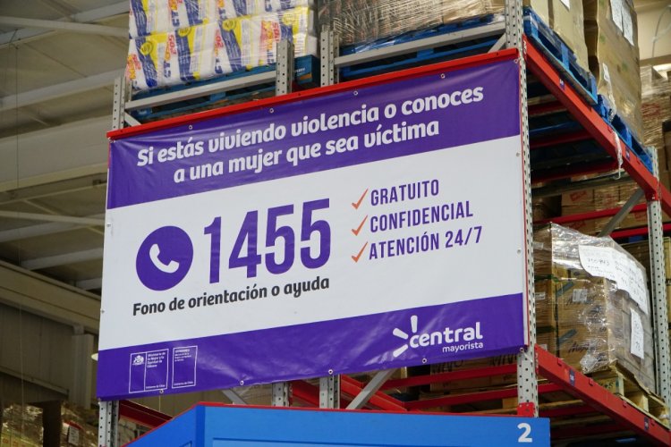 “Juntos Detengamos la Violencia Contra la Mujer” es la campaña que lanzan en el Maule  Walmart Chile y Seremi de la Mujer y Equidad de Género
