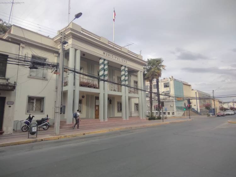 Financiamiento y plazos complican ejecución de auditoría externa en la Municipalidad de Linares