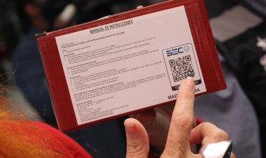 Autoridades llaman a la población maulina a adquirir adornos navideños que posean certificación SEC