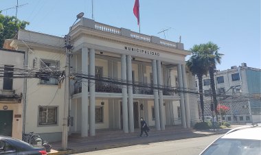 Contraloría detectó irregularidades en la Municipalidad de Linares por pago de horas extras y personal contratado a  honorarios