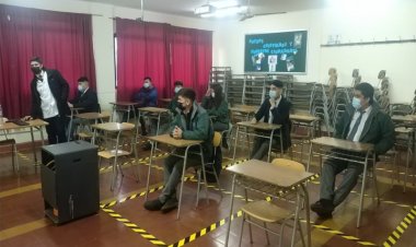 (AUDIOS) Linares: alcalde analiza no exigir uso del uniforme escolar durante 2022