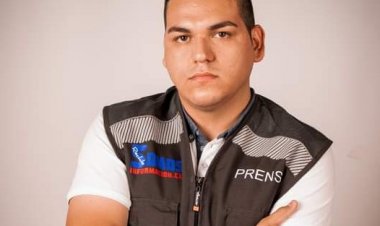 Comunicador Moisés Morales niega haber manejado contra el tránsito y con balizas