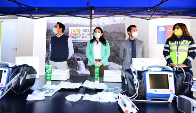 Gobierno Regional entregó equipamiento para pacientes críticos al SAMU Maule