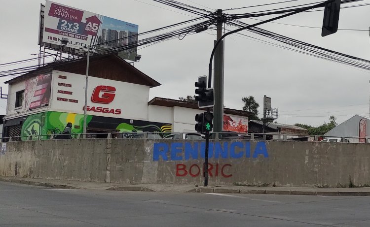 Repudio por rayados contra Presidente Boric en Linares