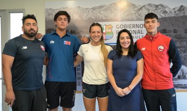 Gobernadora se reunió con los deportistas destacados del Maule el 2022