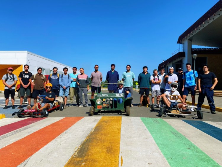 Estudiantes de la Universidad de Talca    construyen prototipos de autos karts