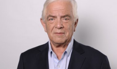 Luis Valentín Ferrada:  ¿Por qué Chile necesita una nueva Constitución?