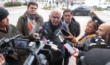 Luis Valentín Ferrada: “Regionalizar es municipalizar”