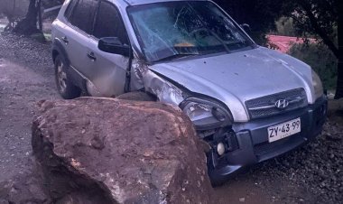 Achibueno: madre e hijos salvan de milagro tras caída de roca en el sector Juan Amigo