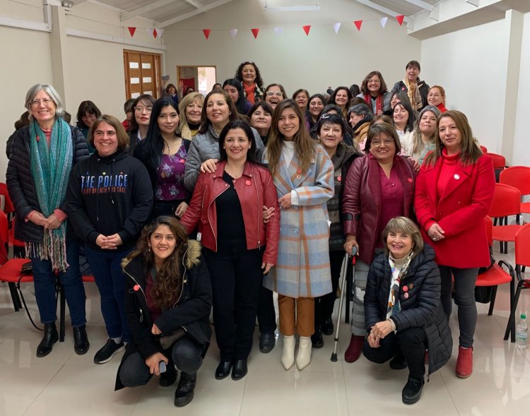 Senadora Vodanovic encabezó Encuentro Regional de Mujeres Lideresas del Maule