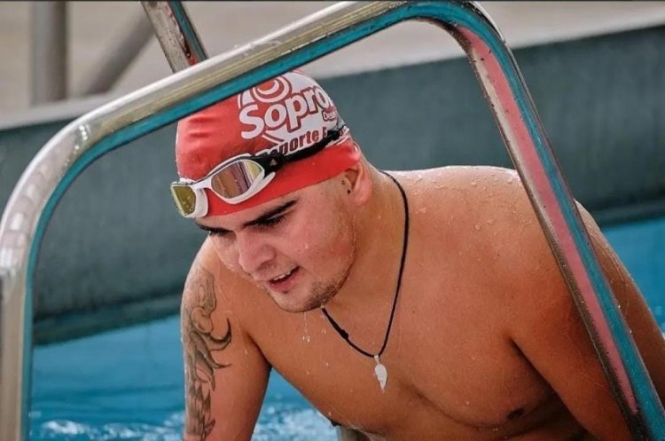 Nadador linarense de “Promesas Maule” fue oficializado para los Parapanamericanos
