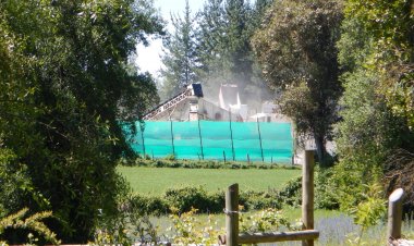 Maule: SMA dicta medidas provisionales a Planta de Procesamiento de Áridos Tricam