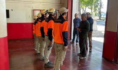 Grupo Agreste de Bomberos se suma a búsqueda de joven desaparecido en el río Achibueno