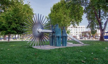 Municipio elaborará proyecto para construir servicios higiénicos en la Alameda de Linares