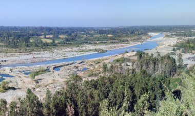 DGA del MOP Maule ordena paralización de obras y labores a empresa que extrae áridos y agua en el río Maule