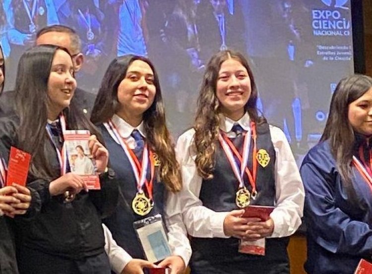 Alumnas del Instituto Linares viajarán a Campamento Científico en Londres