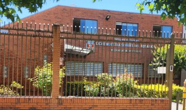 Apoderados del Tercer Año Medio B del Liceo El Rosario piden reincorporación de la profesora Victoria Córdoba Meza