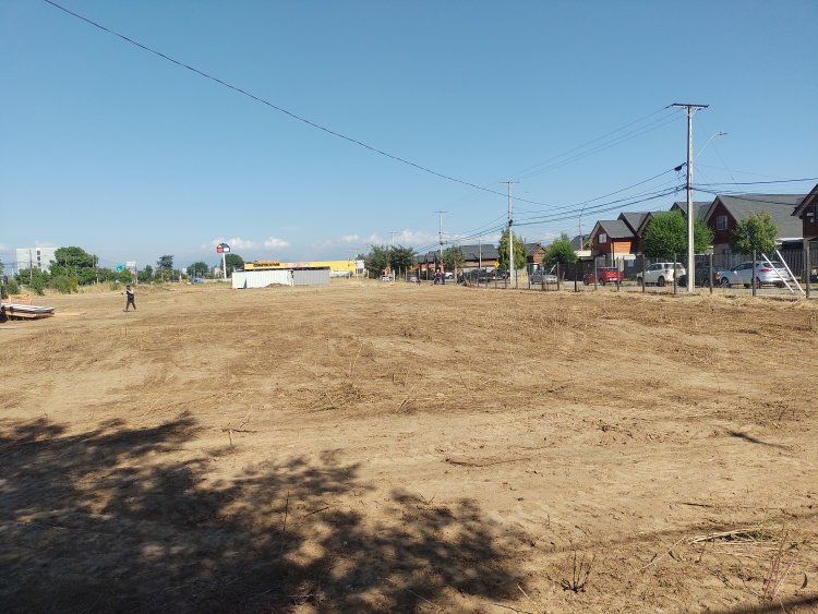 Linares: comienza la construcción de un McDonald's, Supermercado "El Trébol" y una estación de servicio