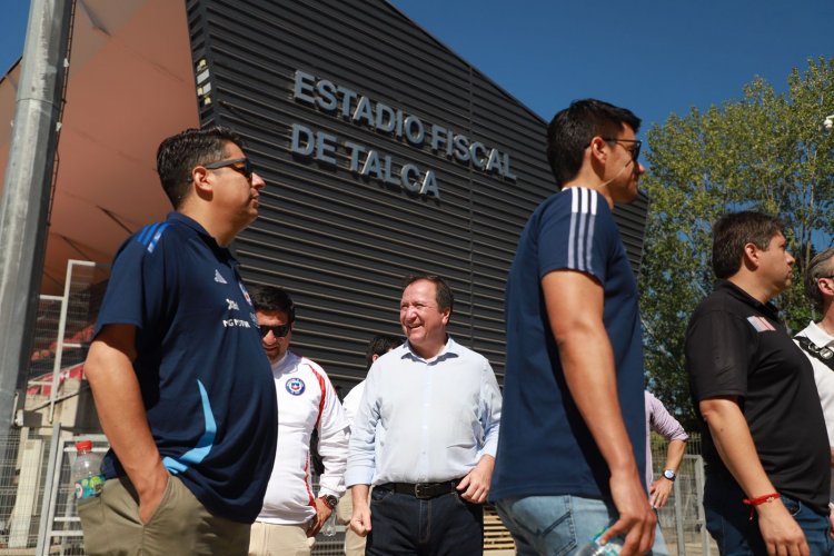 Talca en modo Mundial Sub-20: Delegación encabezada por FIFA realizó visita técnica y alcalde propuso serie de actividades relacionadas al evento deportivo