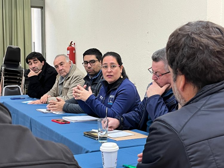 Delegada presidencial Aly Valderrama impulsa mesa de coordinación para reforzar trabajos preventivos ante una nueva temporada de invierno