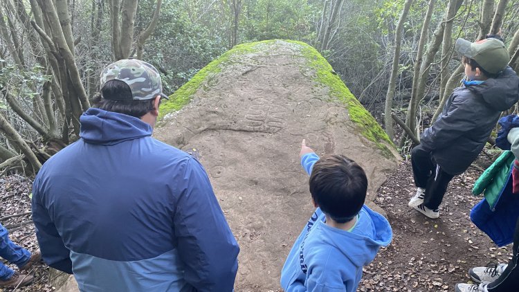 Linares: Trekking cultural al Cerro Quiñe permitió poner en valor vestigios patrimoniales