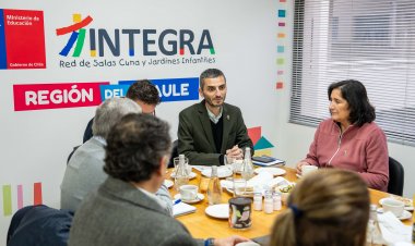 Director Ejecutivo de Fundación Integra asiste a sesión del Gabinete de Educación Regional en su visita al Maule
