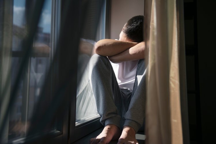 Conversar nos cuida: señales de alerta y recomendaciones en la prevención del suicidio