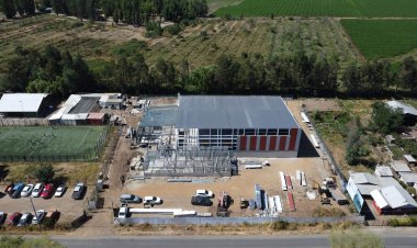 Avanza construcción del polideportivo de Yerbas Buenas