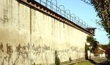 Descubren túnel al interior de cárcel de Talca: Hay cuatro internos involucrados