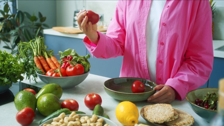 Cinco estrategias para comer saludable sin gastar de más