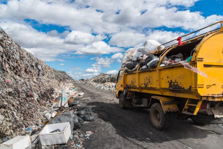 La basura de Linares viaja más de 100 kilómetros. Hay una solución que la comunidad espera