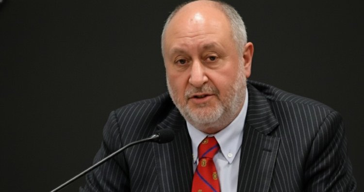 El incierto y complejo futuro del abogado linarense, Yamil Najle Alée: Corte ordena apertura de cuaderno de remoción como conservador de bienes raíces de Chillán