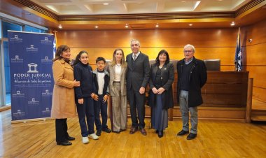 Paula Roca Berrocal juró como jueza titular del Tribunal de Juicio Oral en lo Penal de Linares