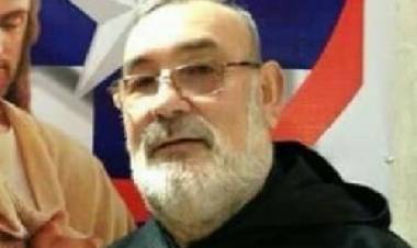 Roban a sacerdote Carlos Terán