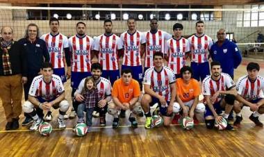 Linares vuelve a la "pelea" y los rayados ganan en el vóleibol