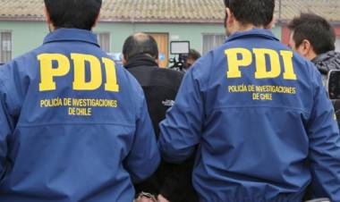 Dos detectives lesionados deja accidente de tránsito en ruta Linares-Yerbas Buenas