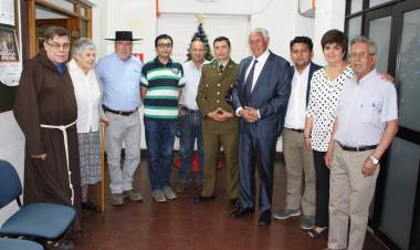 Longaví celebró 81 años