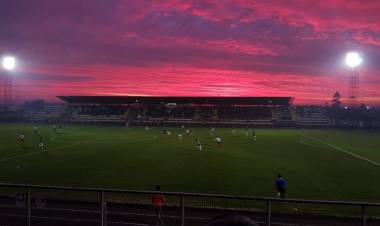 El espectacular apoyo  al "Depo" albirrojo