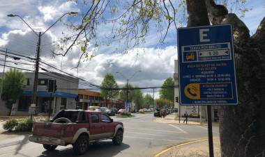 En Parral municipio se hará cargo del cobro de parquímetros