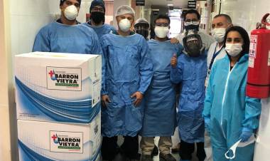 Emprendedor dona 12 mil 800 mascarillas, 30 máscaras faciales y alcohol gel al SAR del Cesfam “San Juan de Dios”