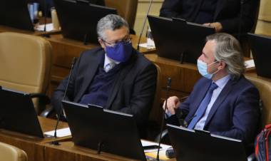 Diputado Rentería celebra aprobación de proyecto que flexibiliza acceso a seguro de cesantía