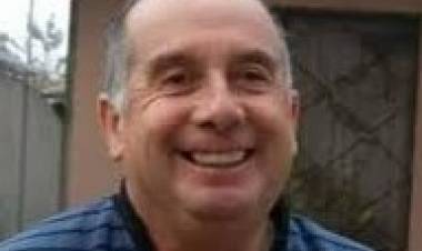 Congoja y pesar por fallecimiento  de Roberto Águila Alarcón