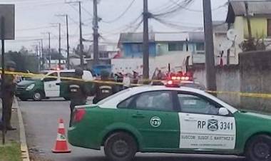 Tres lesionados dejó confuso incidente a bala al interior de pasaje Flavio Torres