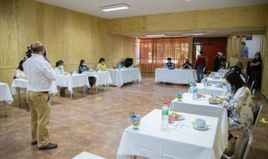 Cuatro establecimientos en la provincia de Linares se suman al Plan de “Liceos Bicentenarios de Excelencia”