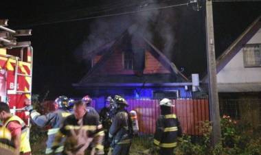 Una persona lesionada y damnificada dejó nuevo incendio en el sector oriente de Linares