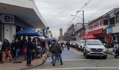 Siguen al alza los casos de Covid-19 en Linares