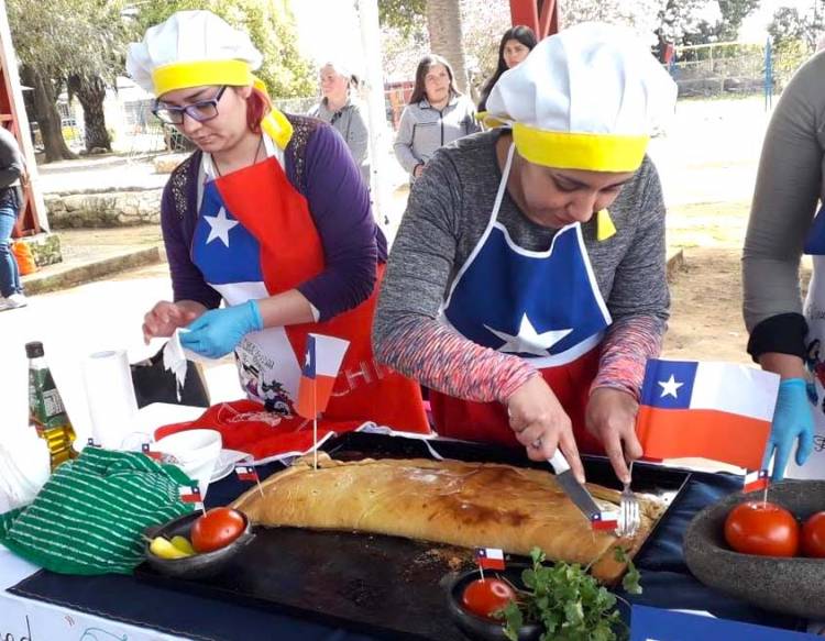 Exitosa muestra gastronómica en la escuela de “San Víctor Álamos”